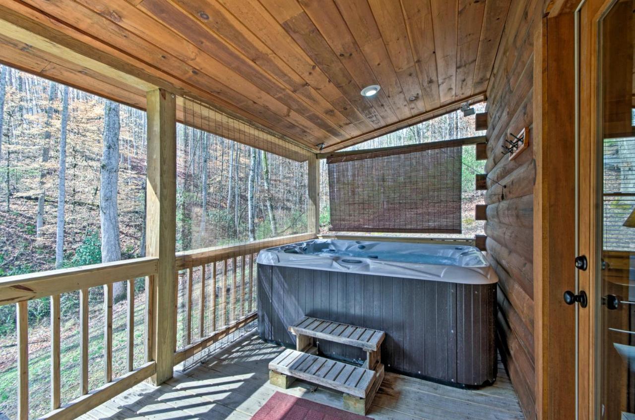 Bryson City Vacation Rental With Hot Tub And Fire Pit! Εξωτερικό φωτογραφία